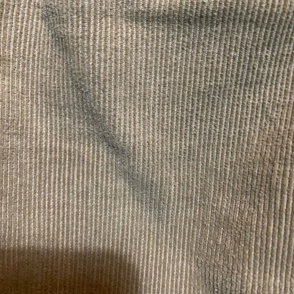 GAP, corduroy bootcut, SIZE 8, beige. - Picture 6 of 7
